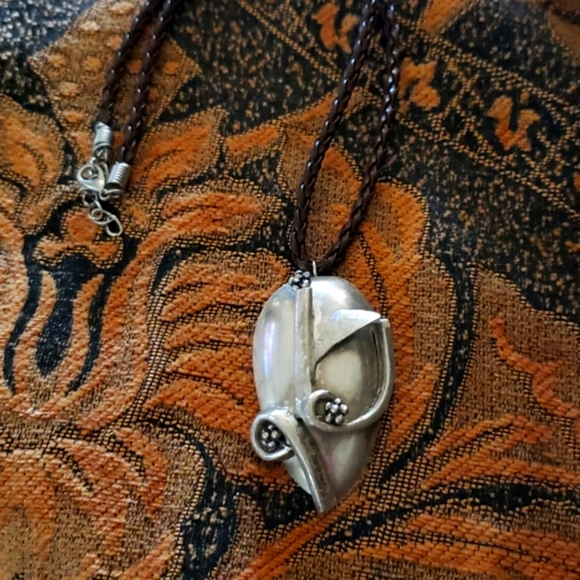 Pendant - Picture 2 of 5